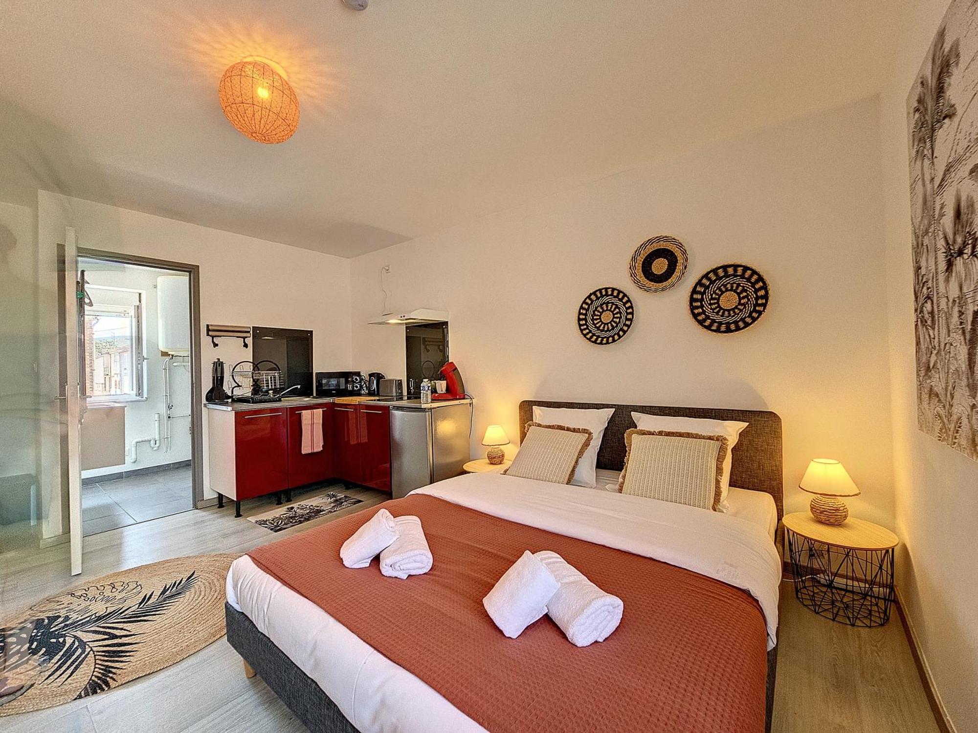 L'Auberge De La Gare, Appartements Tout Confort, Proches Gare Yzeure ภายนอก รูปภาพ